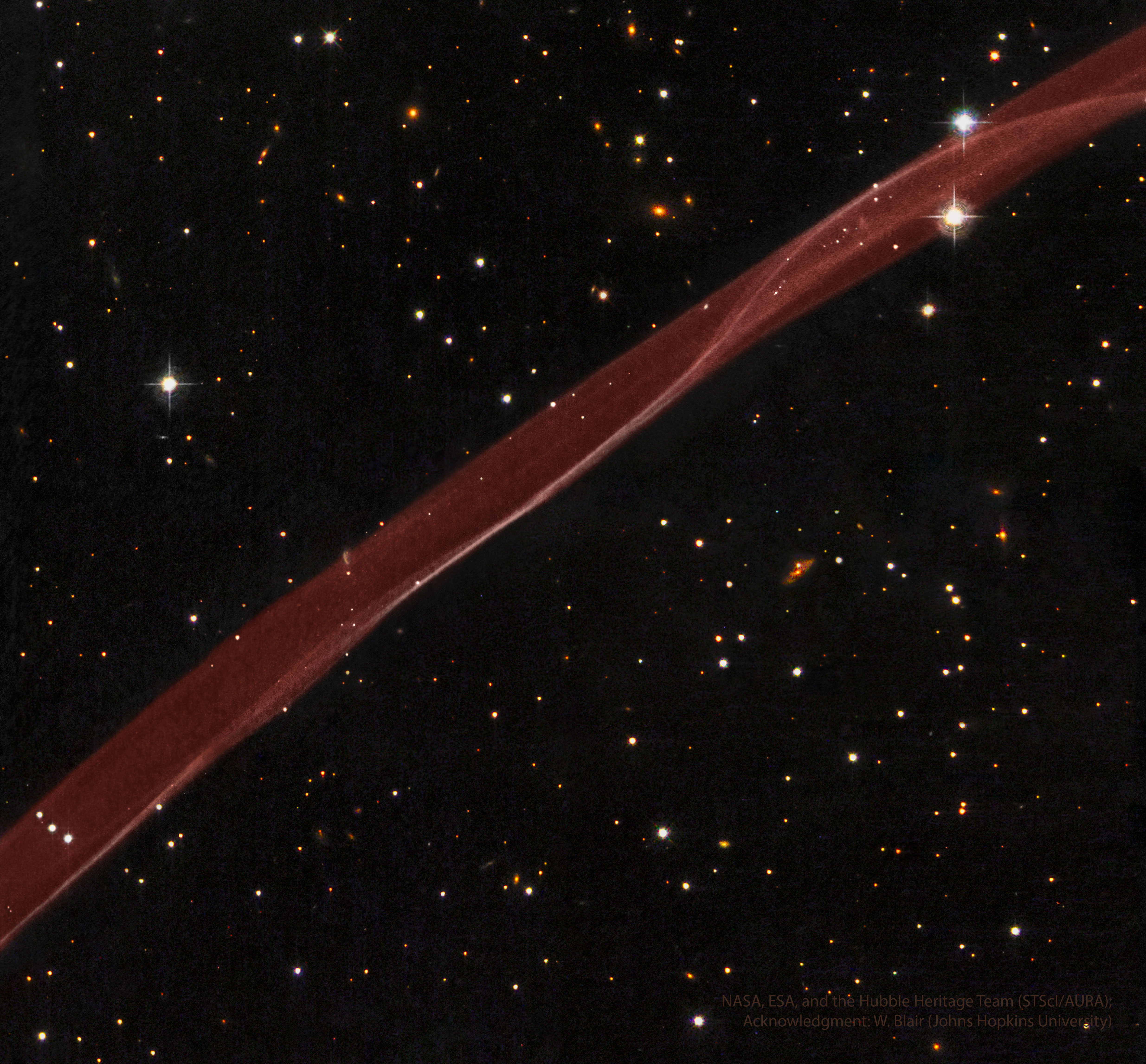 SN1006_Hubble_4940.jpg
