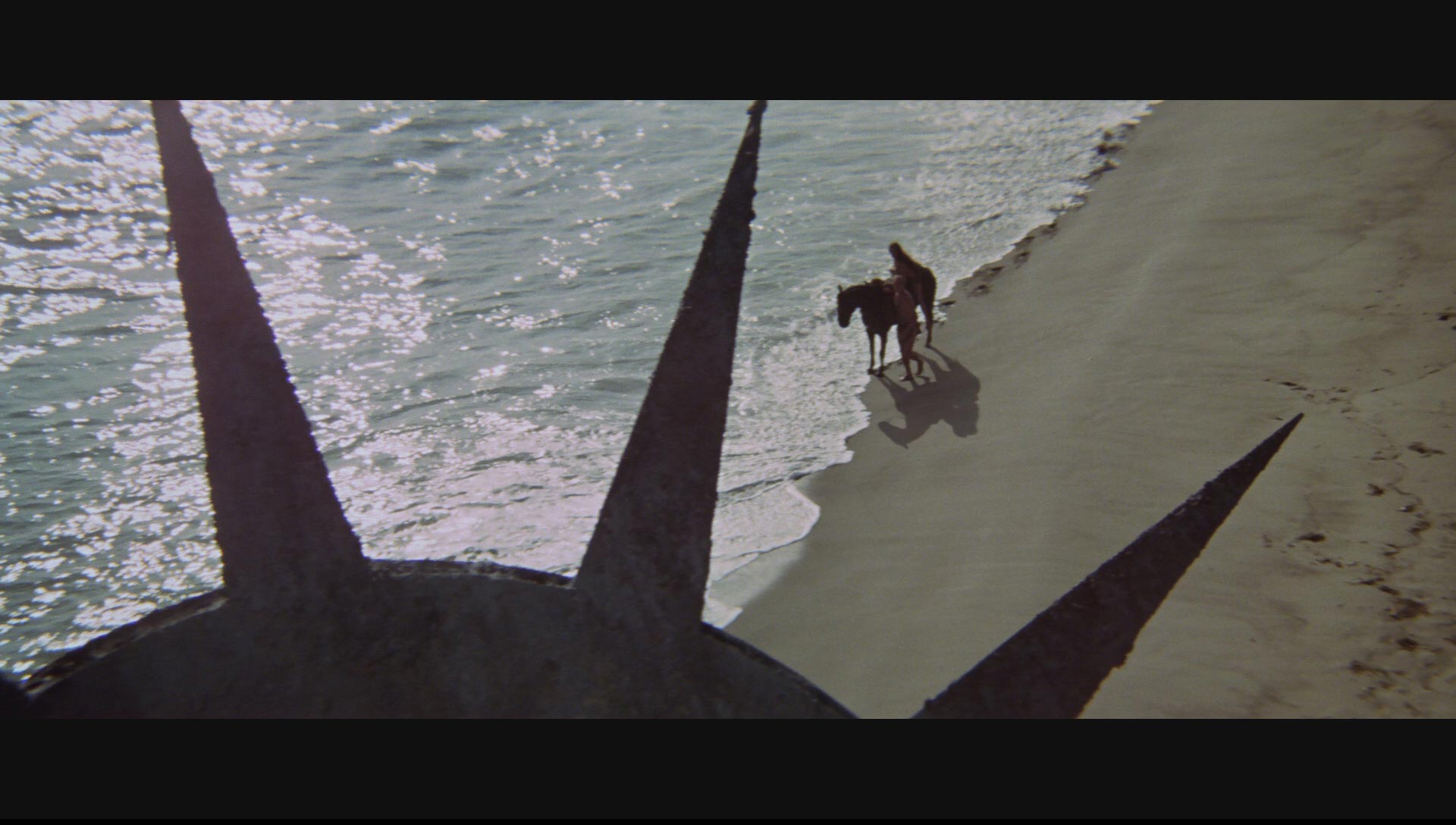 planet-of-the-apes-statue-of-liberty-blu-ray-disc-screencap-hd-1080p-02.jpg