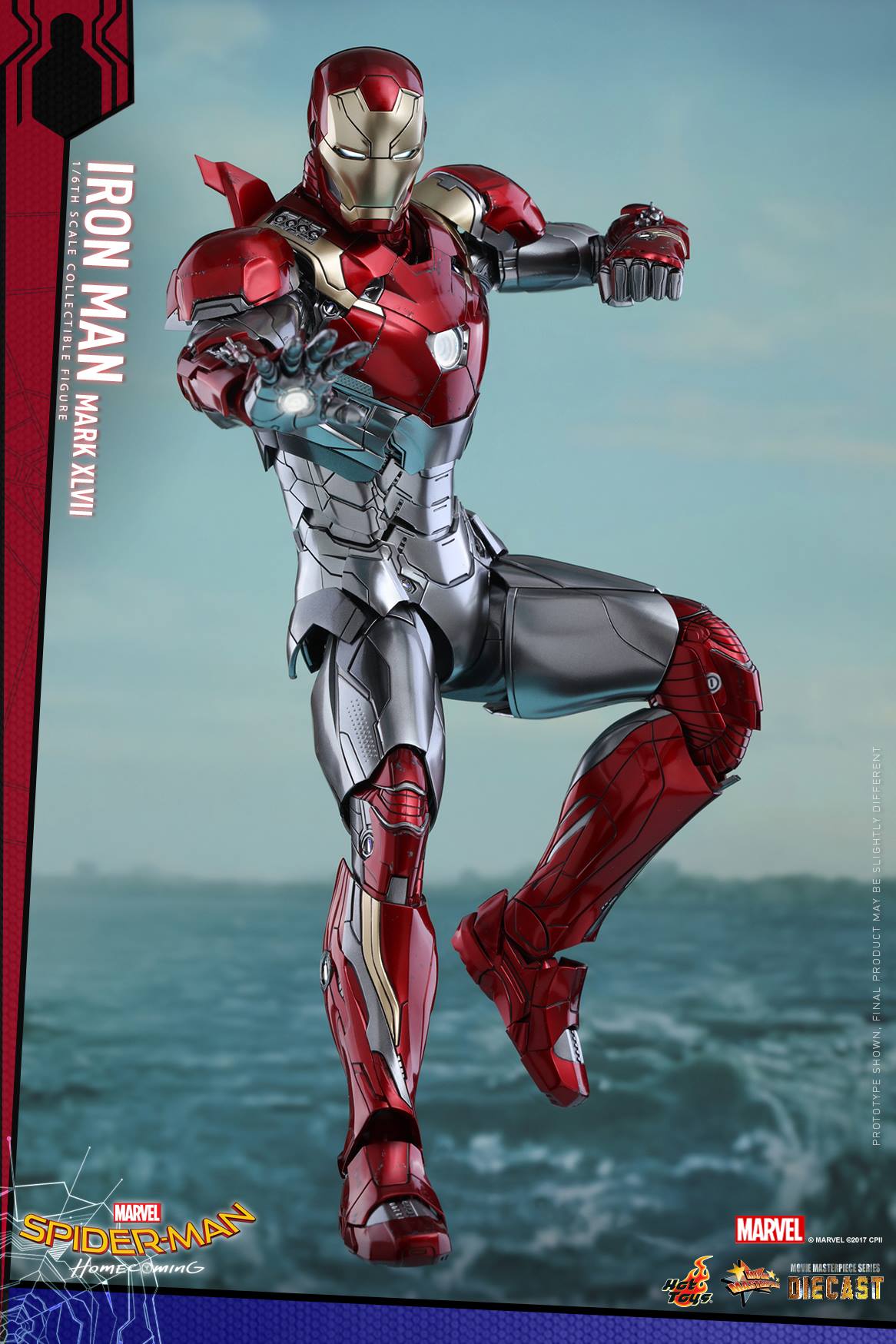Hot-Toys-Iron-Man-Mark-XLVII-Figure-011.jpg