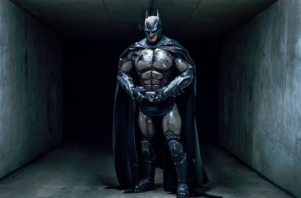 134485-gadgets-news-this-is-the-best-batman-cosplay-suit-ever-and-it-was-3d-printed-to-boot-image2-QxskVN0dvY.jpg