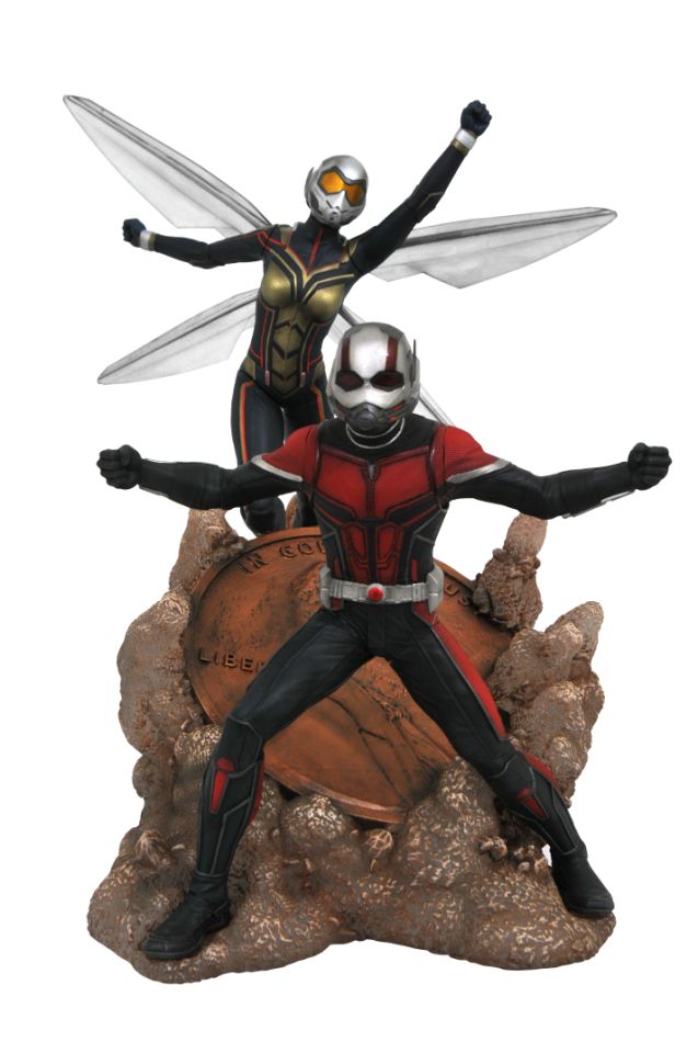 Ant-Man-and-Wasp-PVC-Diorama.jpg