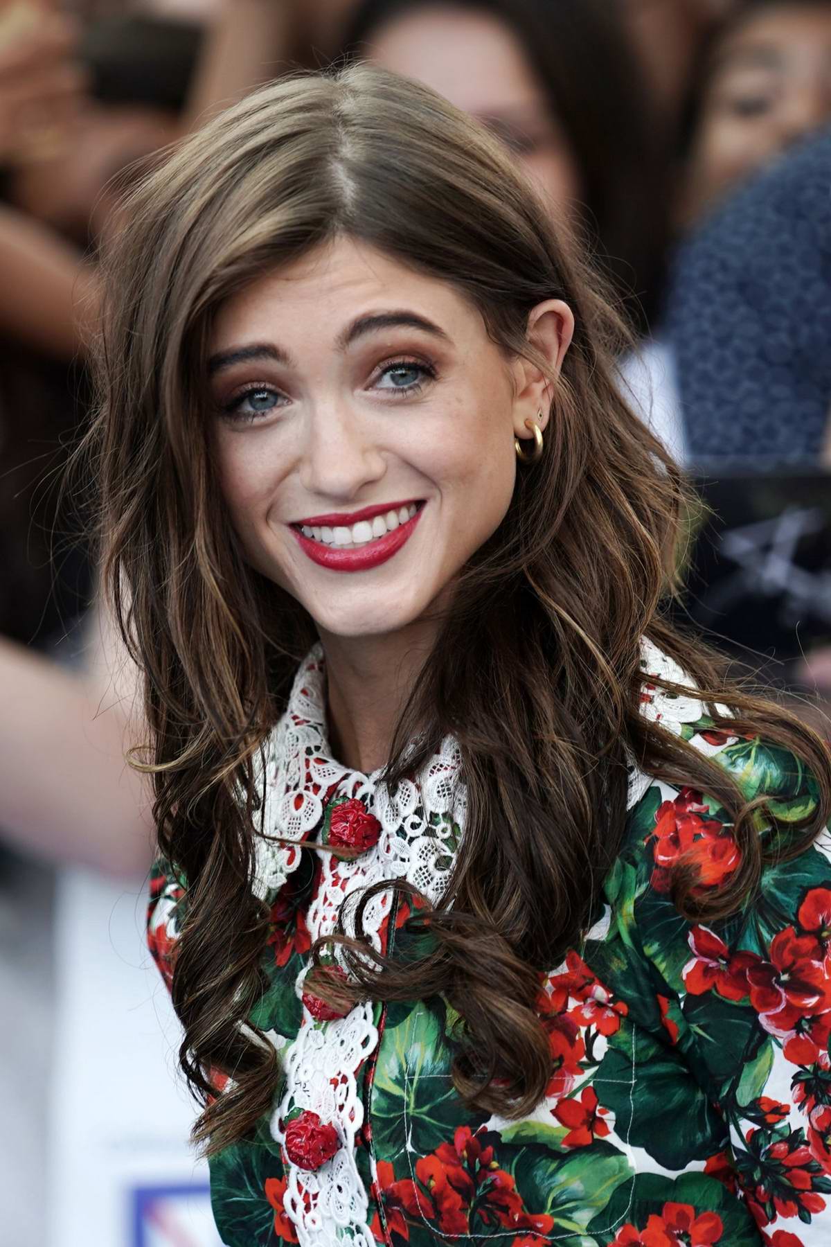 natalia-dyer-attends-the-2019-giffoni-film-festival-in-giffoni-valle-piana-italy-210719_11.jpg