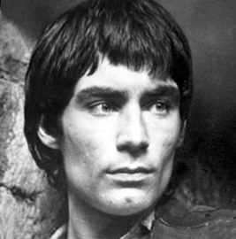 Timothy-Dalton-1970-Wuthering-Heights-APWirephoto-eBay-no-visible-copyright-front-or-back-pd-cropped-headshot-rotated-flipped-contrast-adjusted.jpg