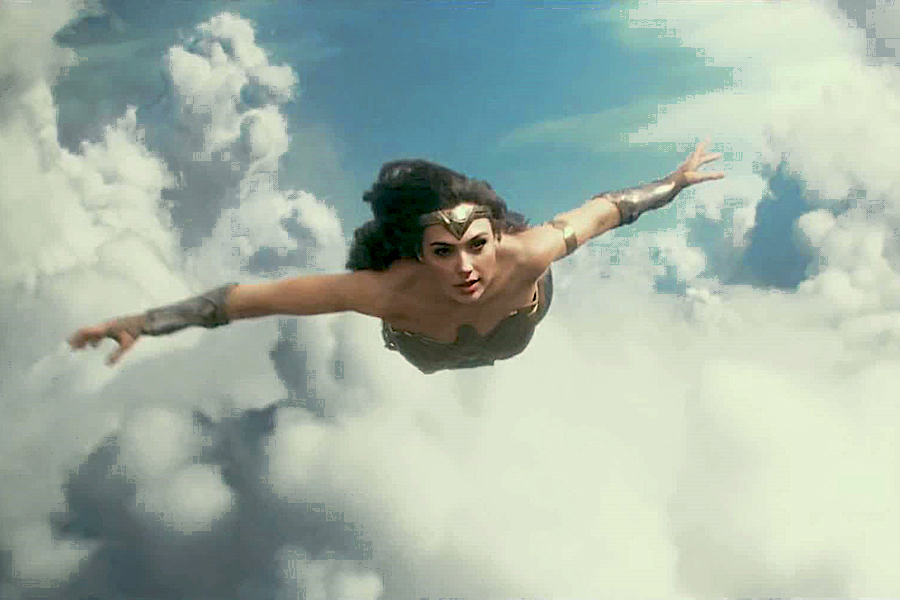 Wonder-Woman-1984-flight.jpg